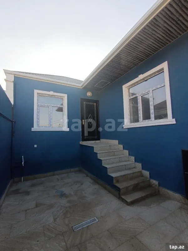 Satılır 3 otaqlı həyət evi