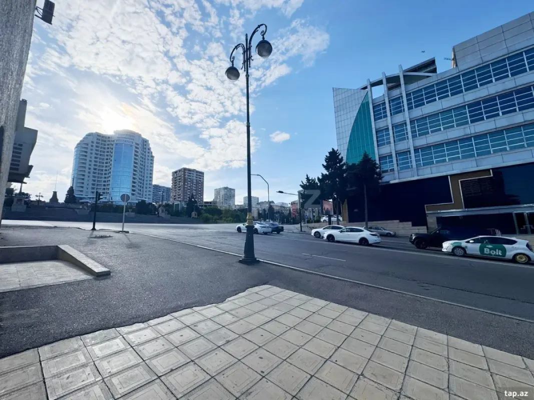 Satılır 3 otaqlı mənzil 55 m²