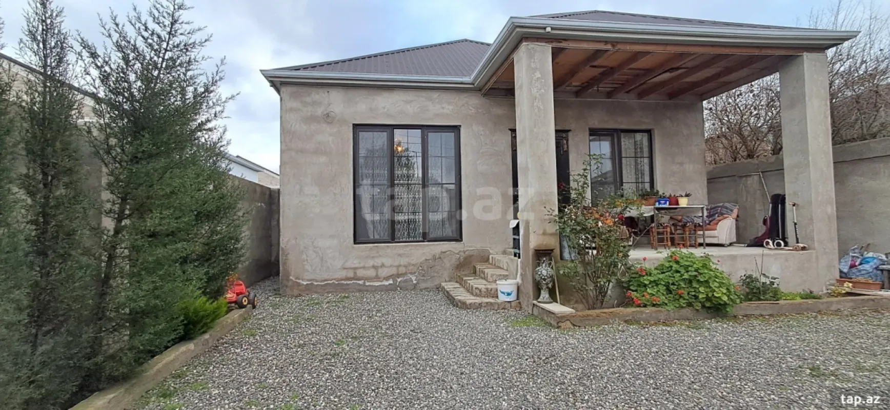 Satılır 3 otaqlı həyət evi