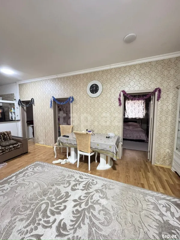 Satılır 4 otaqlı həyət evi