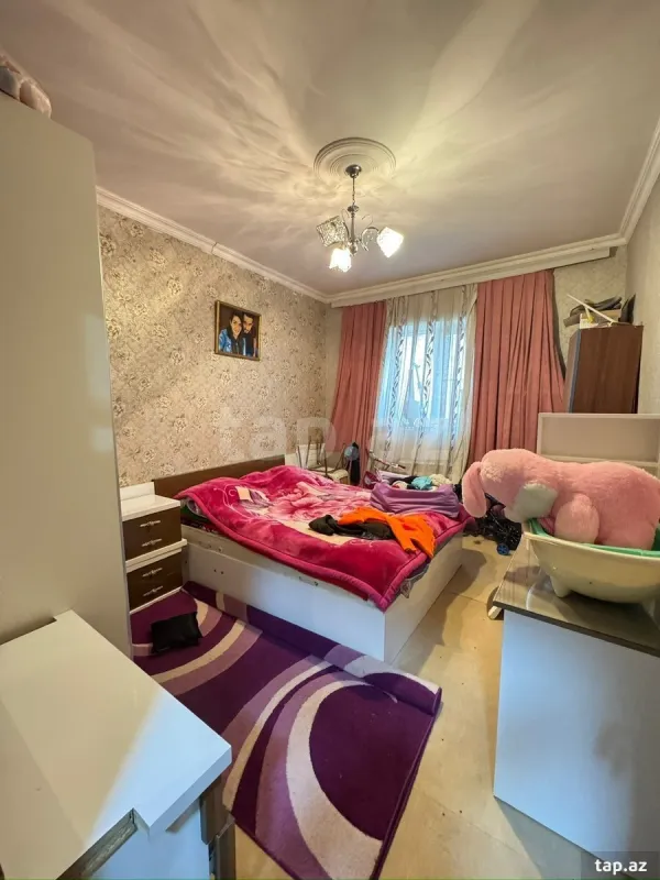 Satılır 4 otaqlı həyət evi