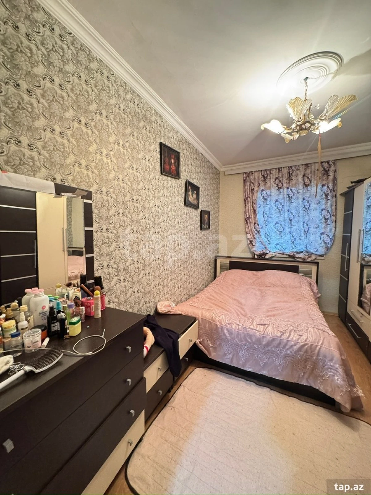 Satılır 4 otaqlı həyət evi