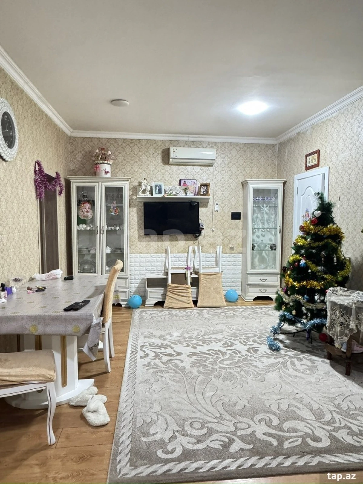 Satılır 4 otaqlı həyət evi