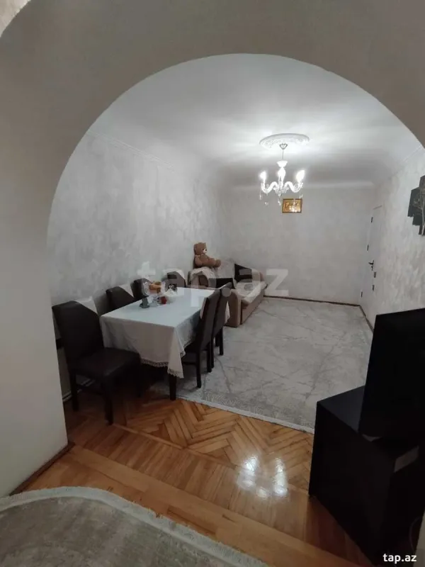 Satılır 3 otaqlı mənzil 75 m²
