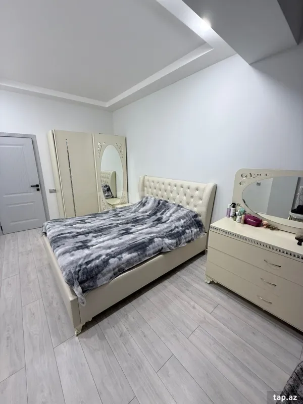 Kirayə verilir 2 otaqlı yeni tikili 52 m²