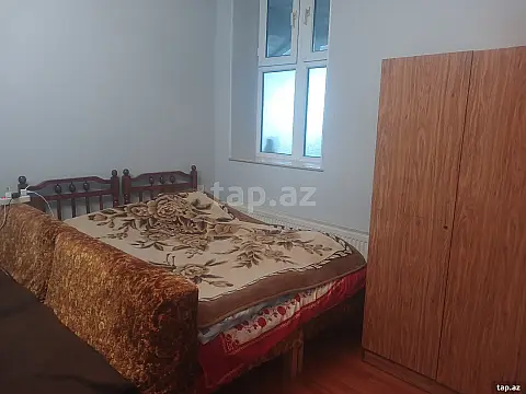 Kirayə verilir 1 otaqlı həyət evi