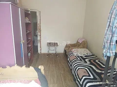 Kirayə verilir 12 otaqlı həyət evi 100 m² — Bakı 12 otaq 100.00 m²