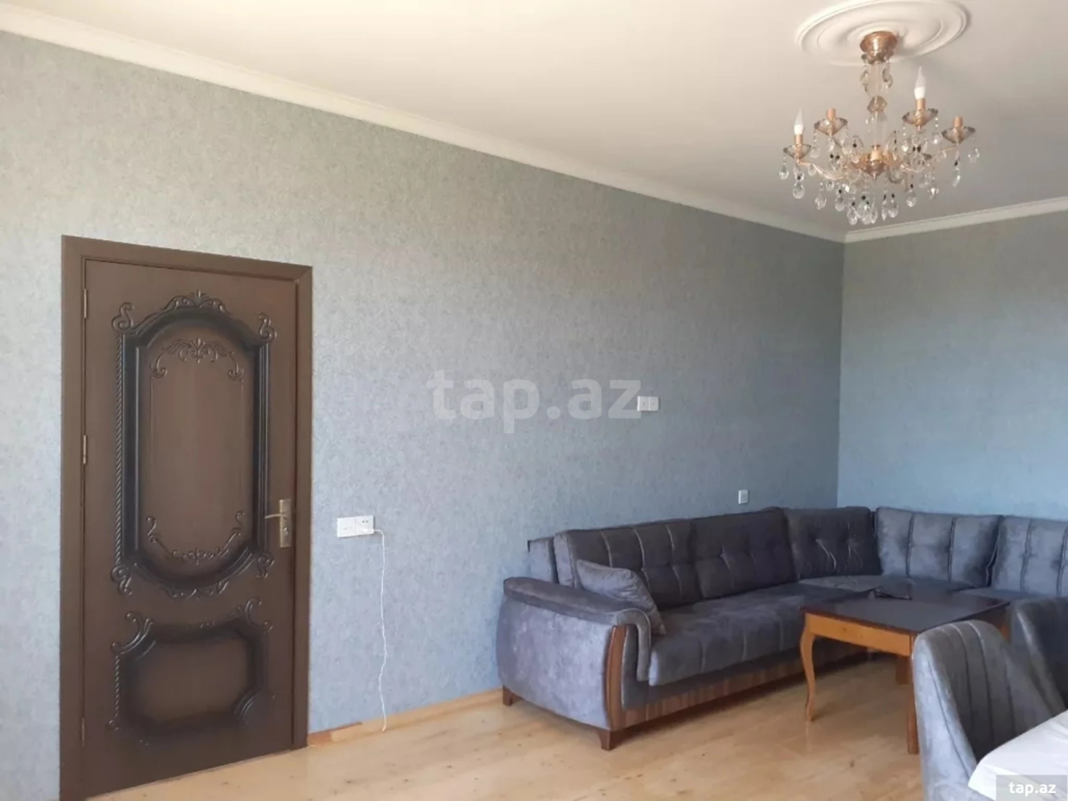 Satılır 4 otaqlı həyət evi