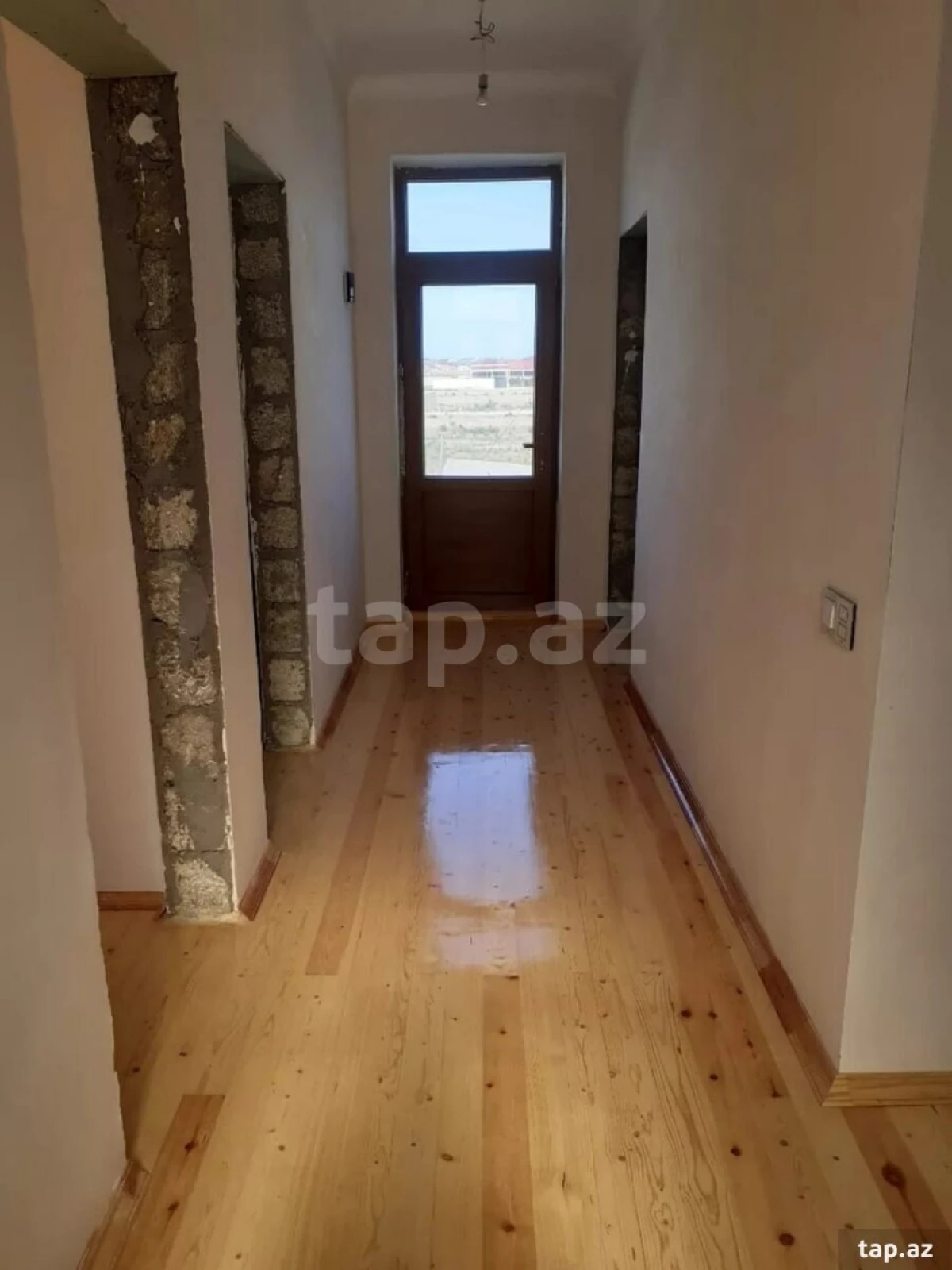 Satılır 4 otaqlı həyət evi