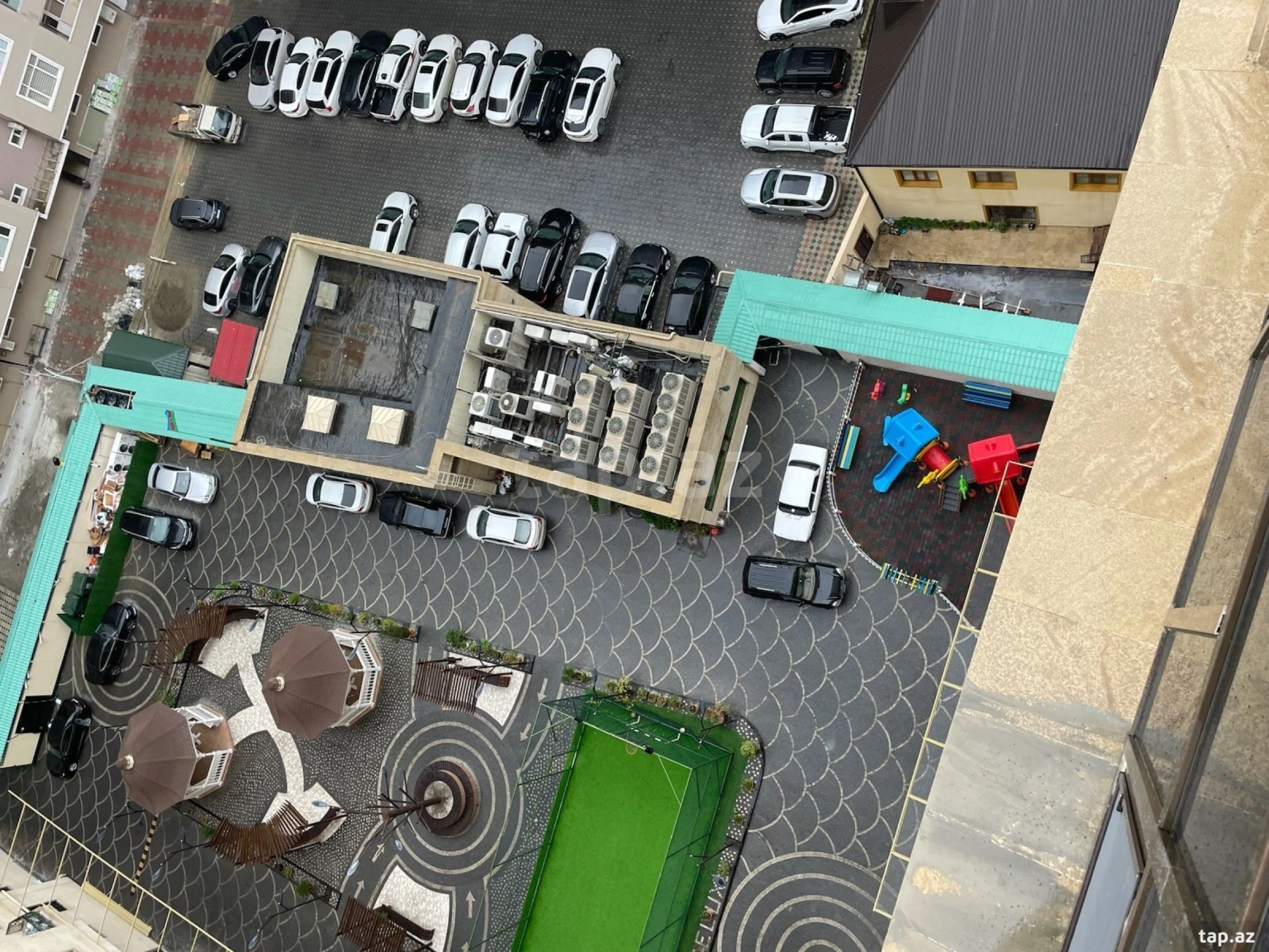 Satılır 2 otaqlı yeni tikili 108 m²