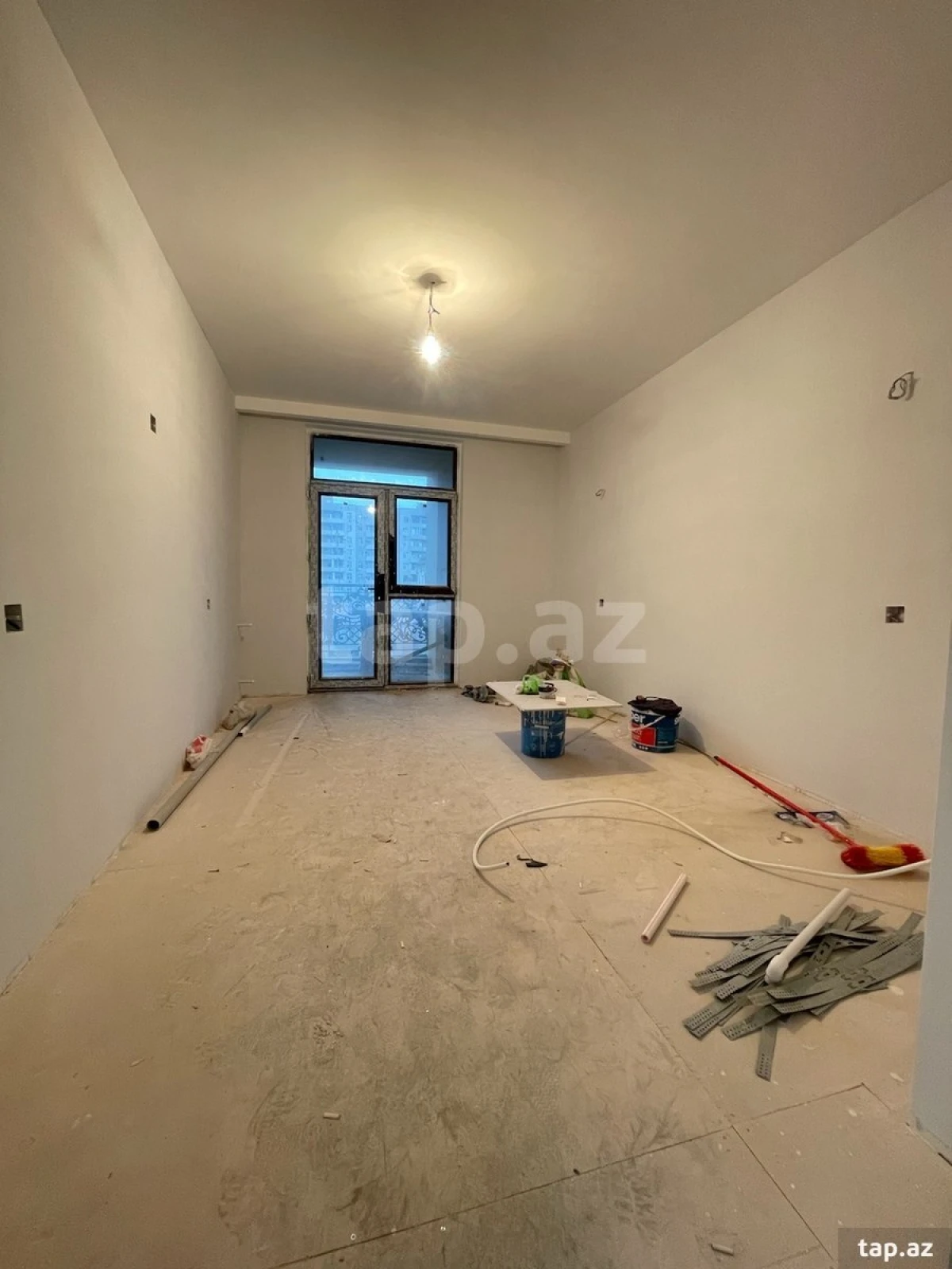 Satılır 2 otaqlı yeni tikili 108 m²