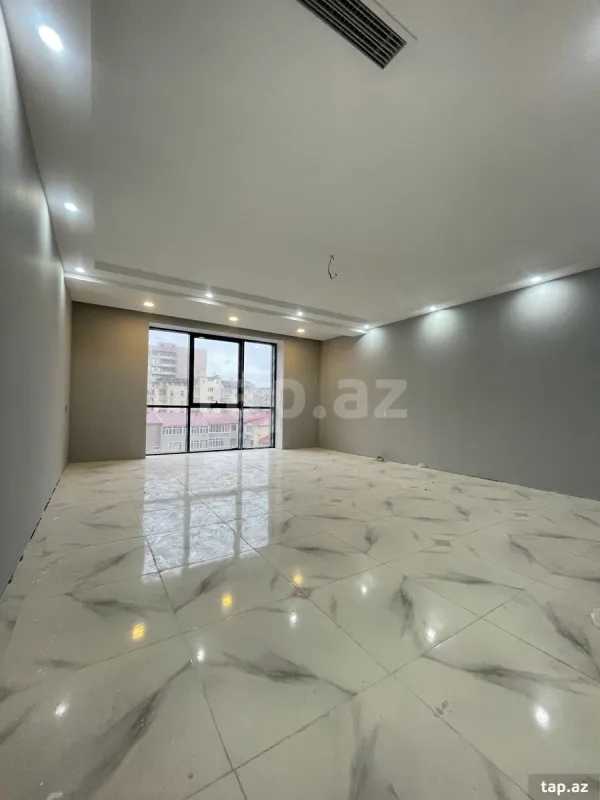 Satılır 2 otaqlı yeni tikili 108 m²