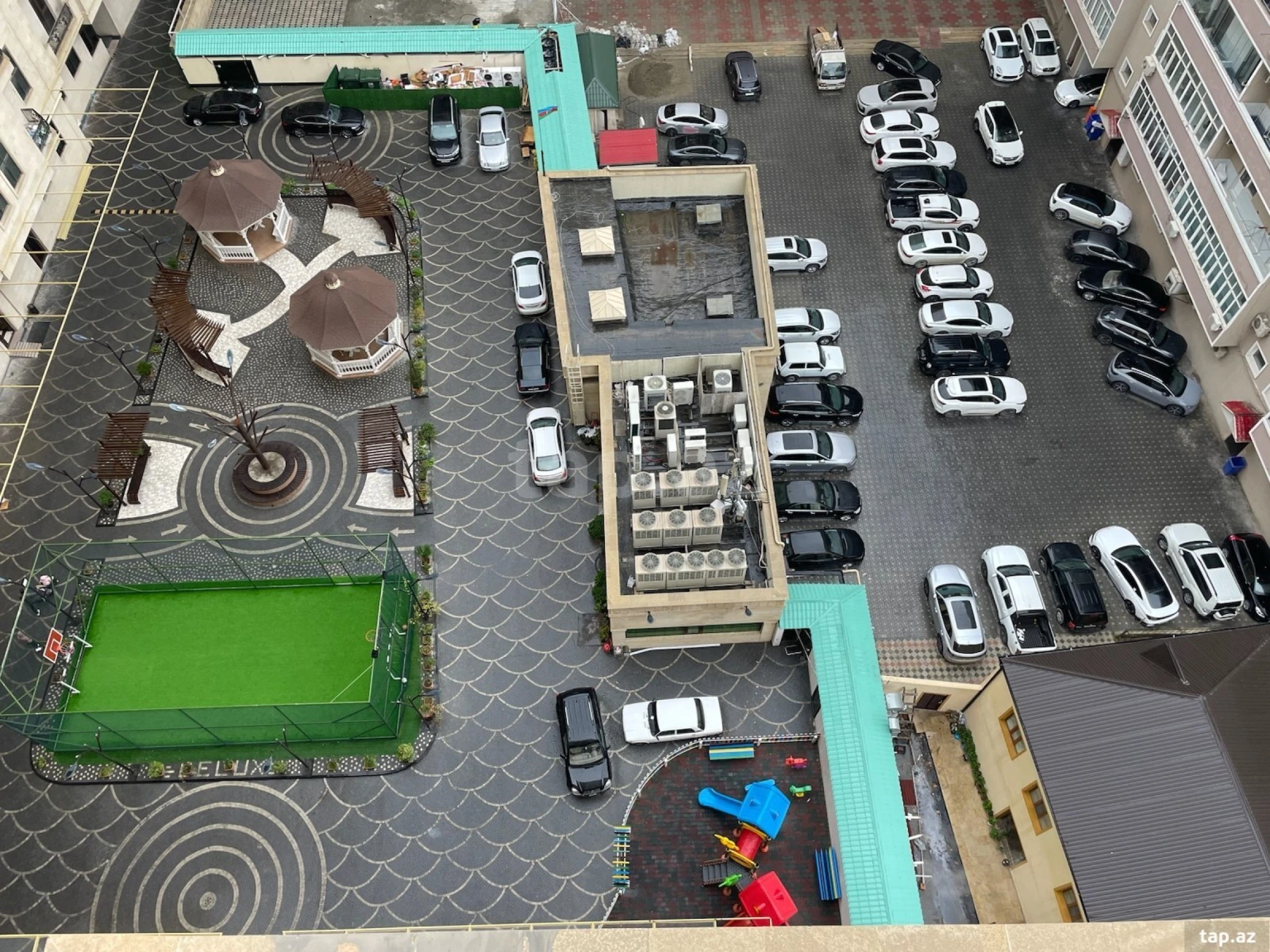 Satılır 2 otaqlı yeni tikili 108 m²