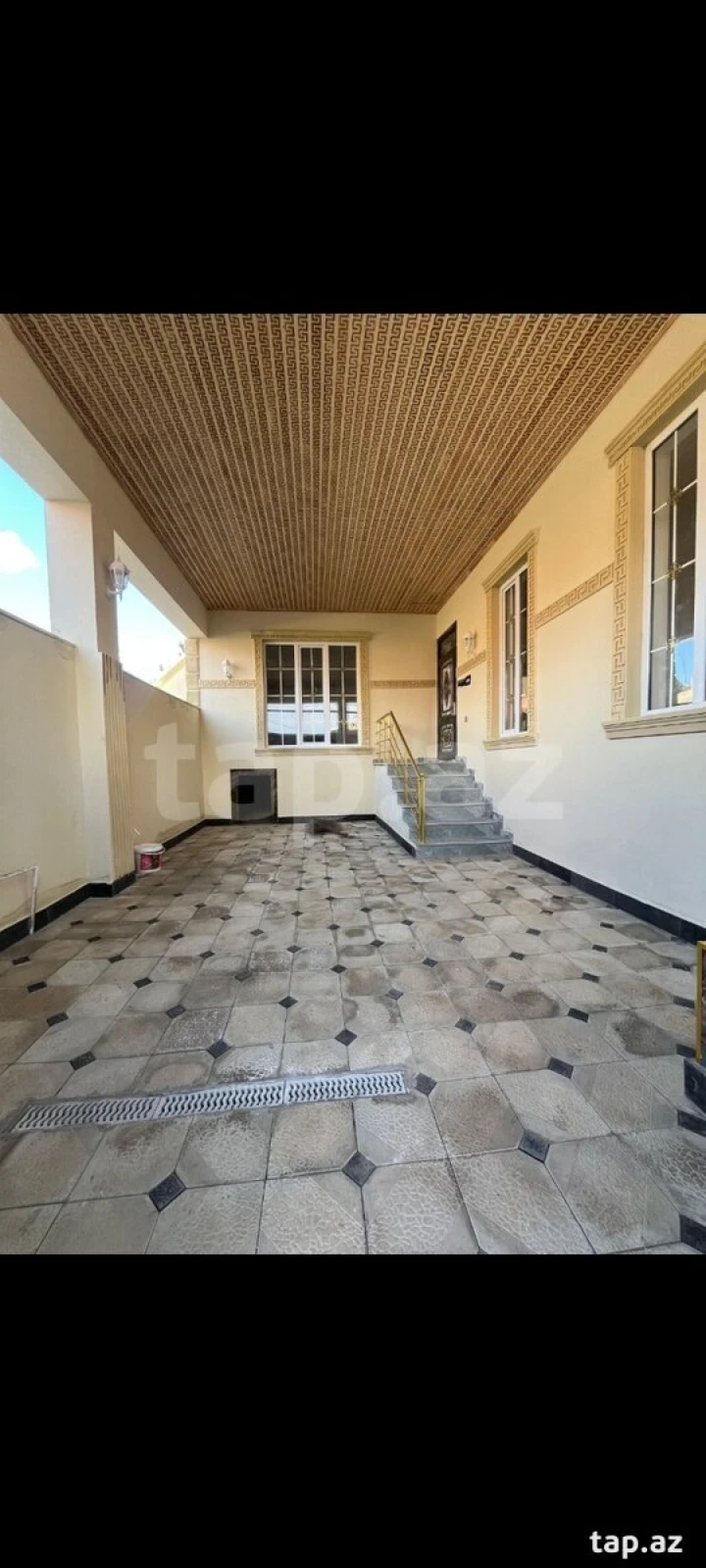 Satılır 4 otaqlı həyət evi