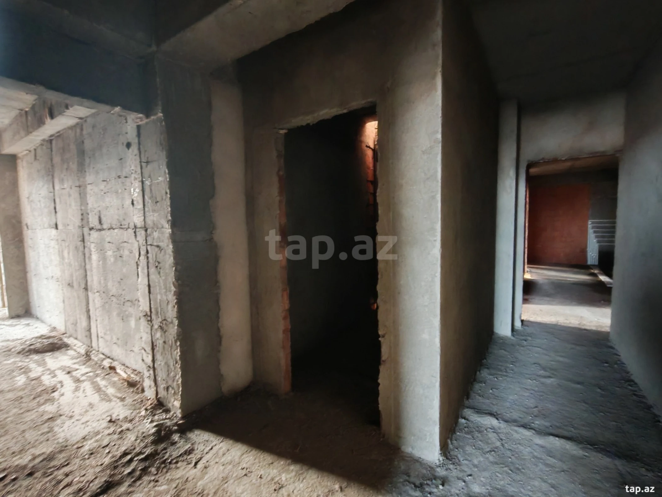 Satılır 1 otaqlı yeni tikili 44 m²