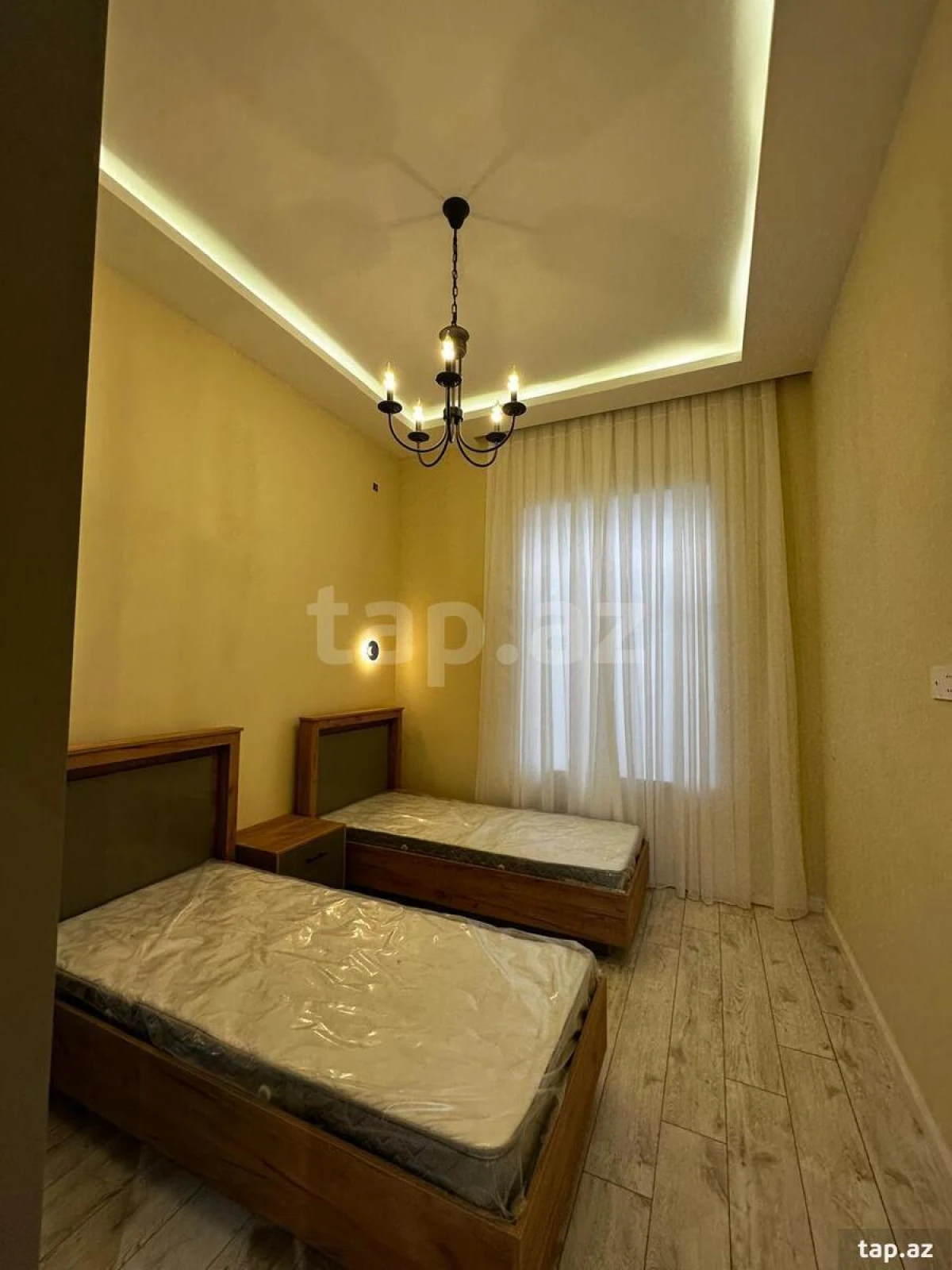 Satılır 4 otaqlı həyət evi