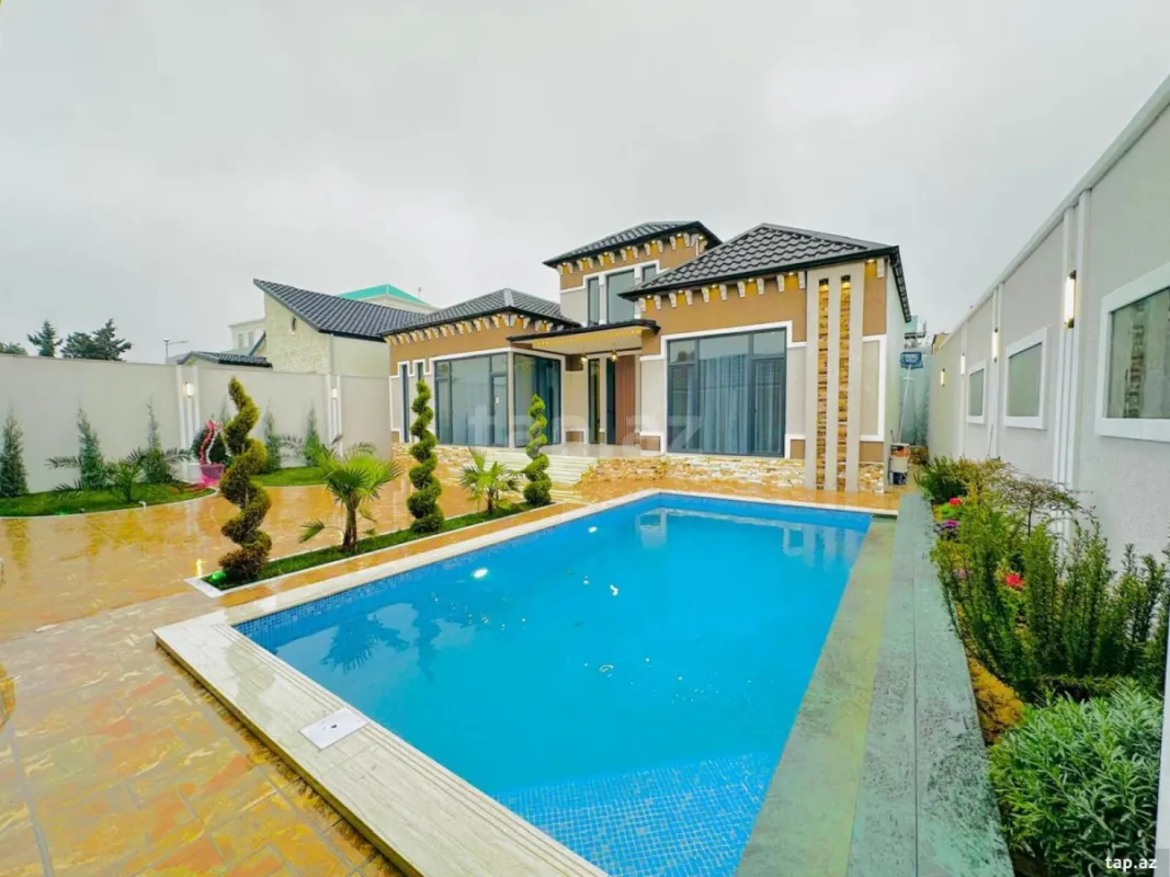 Satılır 4 otaqlı həyət evi