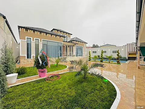 Satılır 4 otaqlı həyət evi