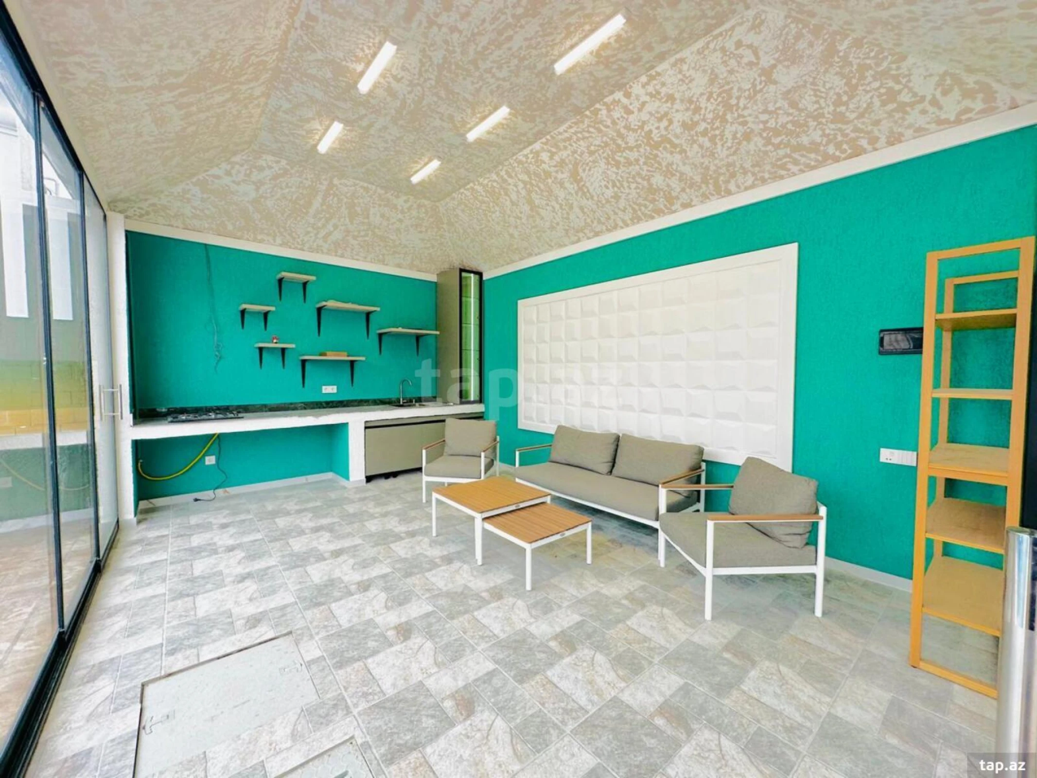 Satılır 4 otaqlı həyət evi