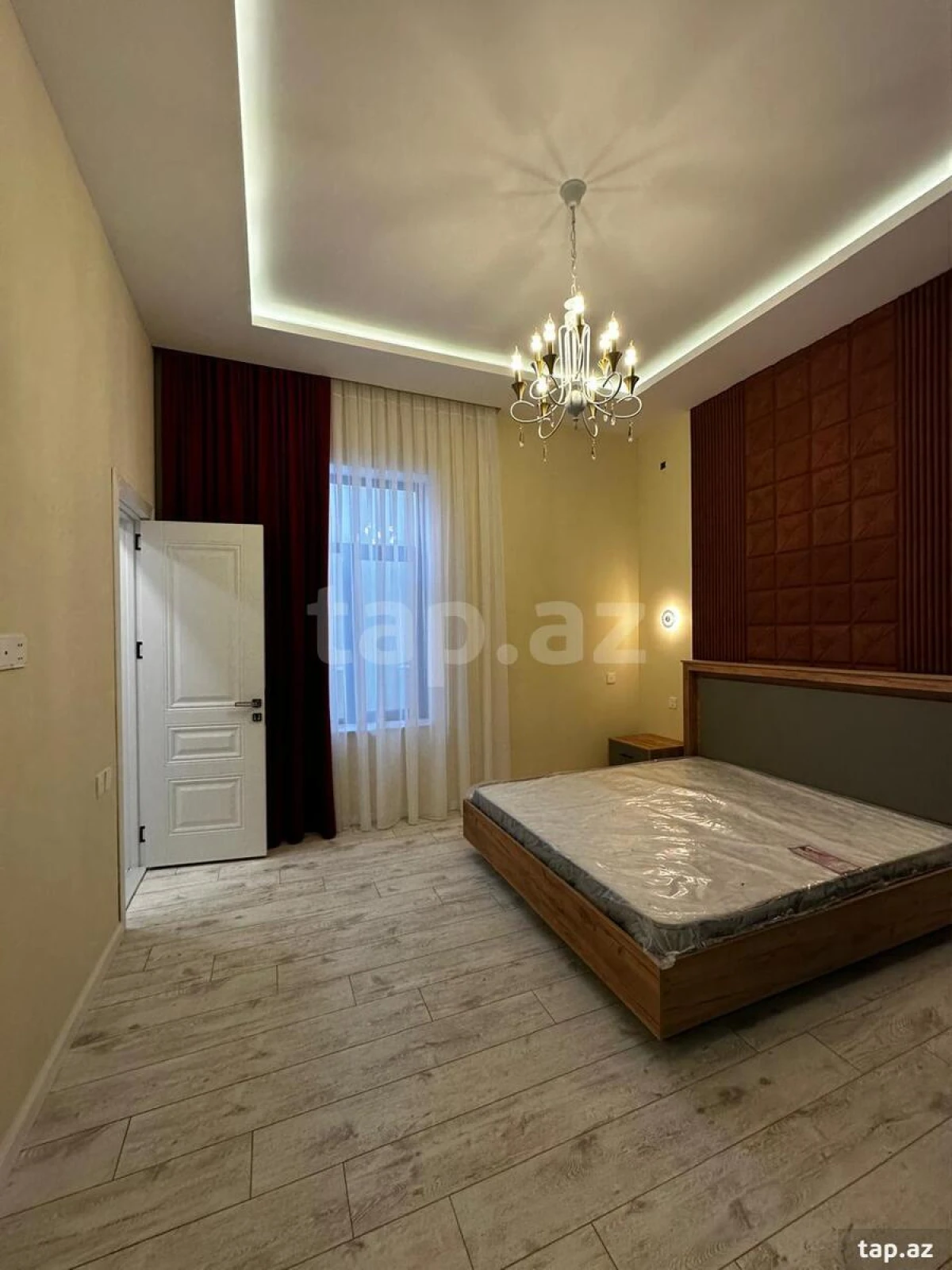 Satılır 4 otaqlı həyət evi