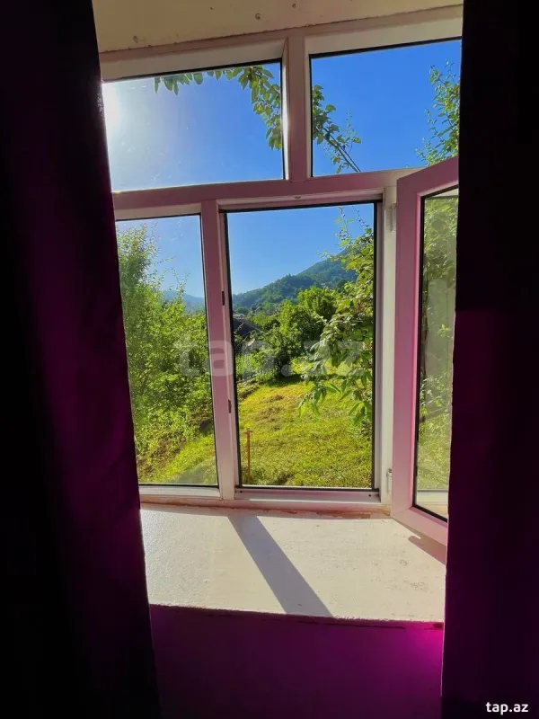 Kirayə verilir 4 otaqlı həyət evi