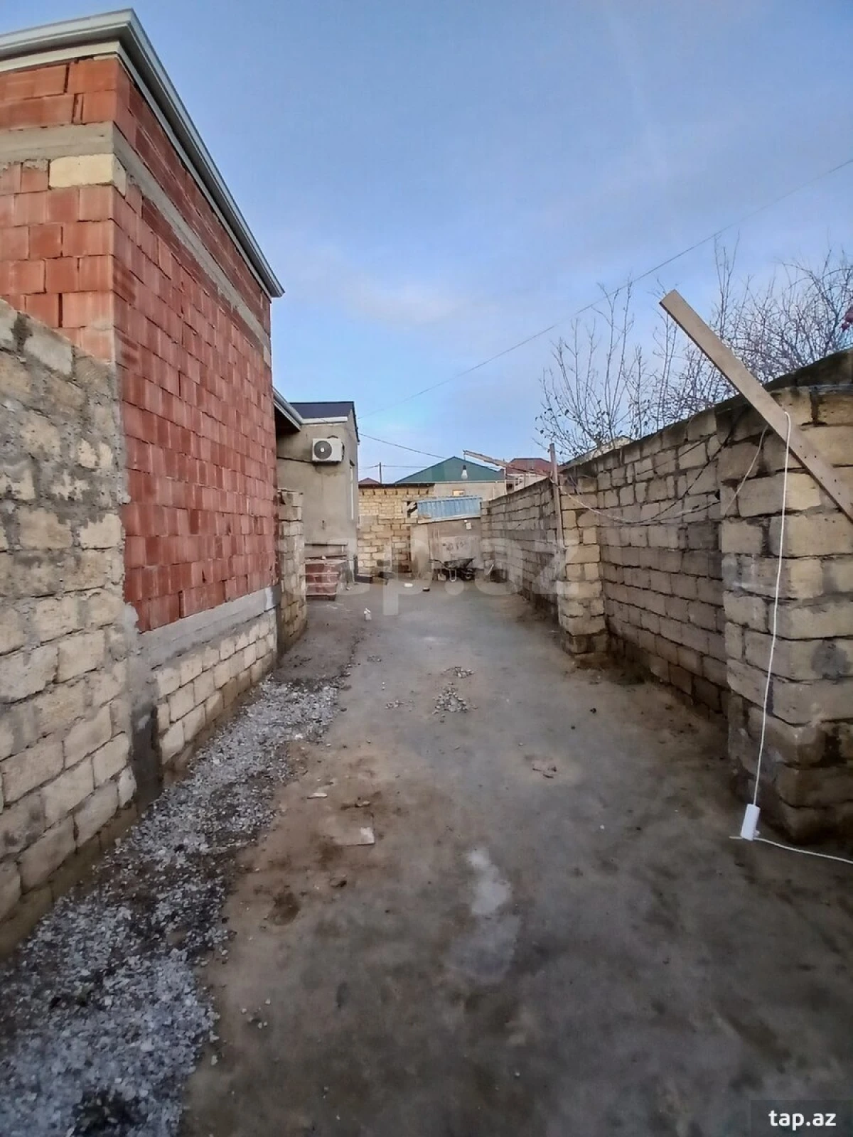 Satılır 3 otaqlı həyət evi 75 m²