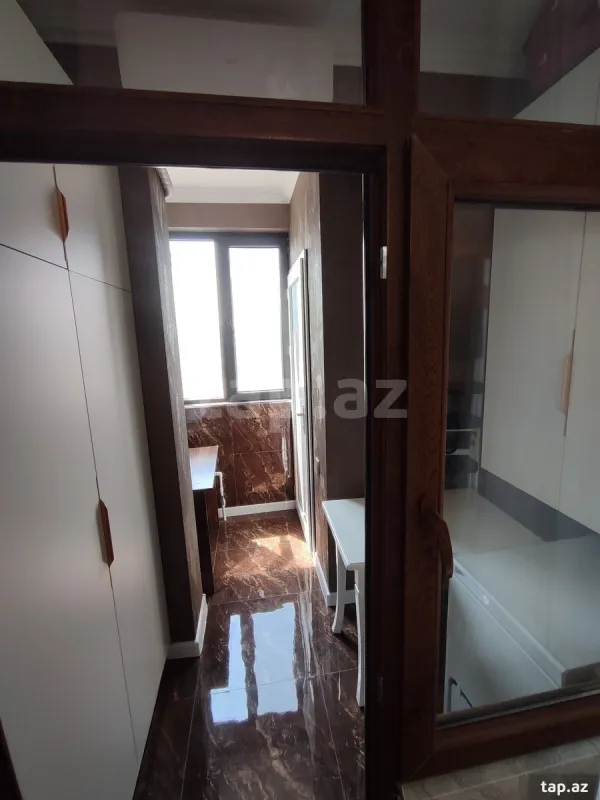 Satılır 3 otaqlı yeni tikili 120 m²