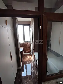 Satılır 3 otaqlı yeni tikili 120 m²