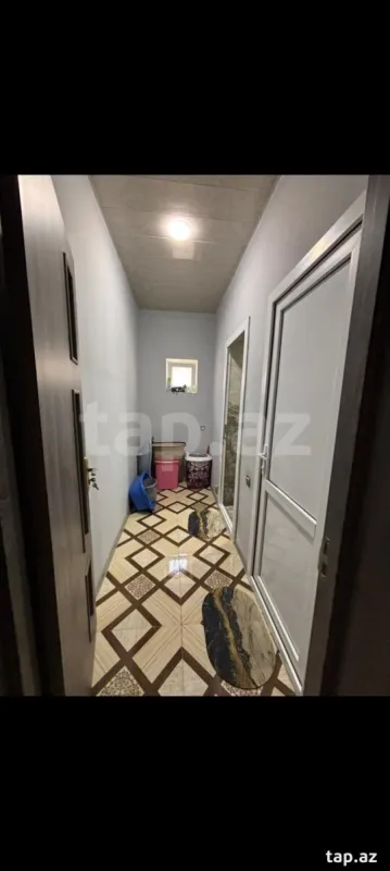 Satılır 5 otaqlı həyət evi