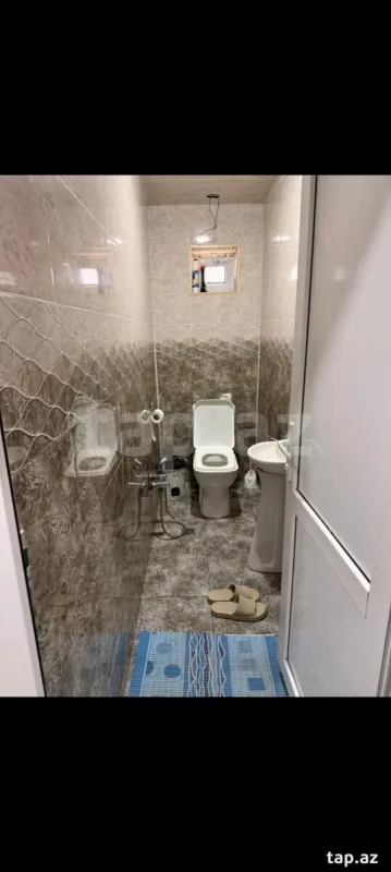 Satılır 5 otaqlı həyət evi