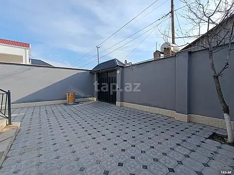 Satılır 6 otaqlı həyət evi