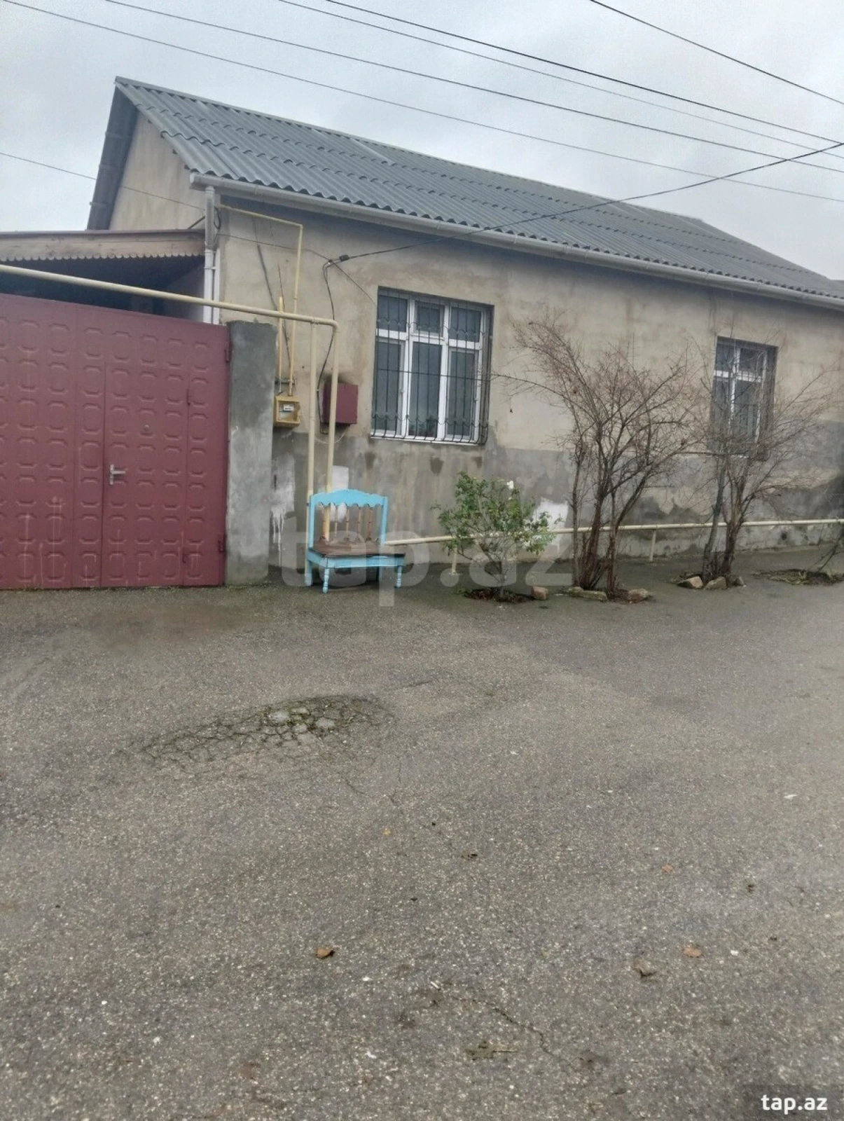 Satılır 3 otaqlı həyət evi