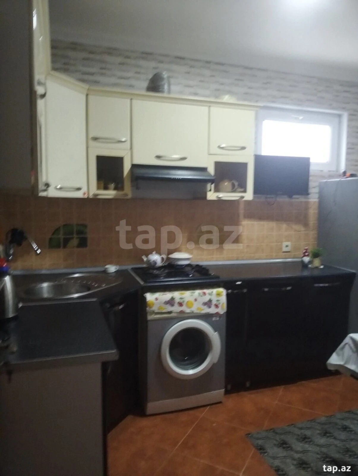 Satılır 3 otaqlı həyət evi