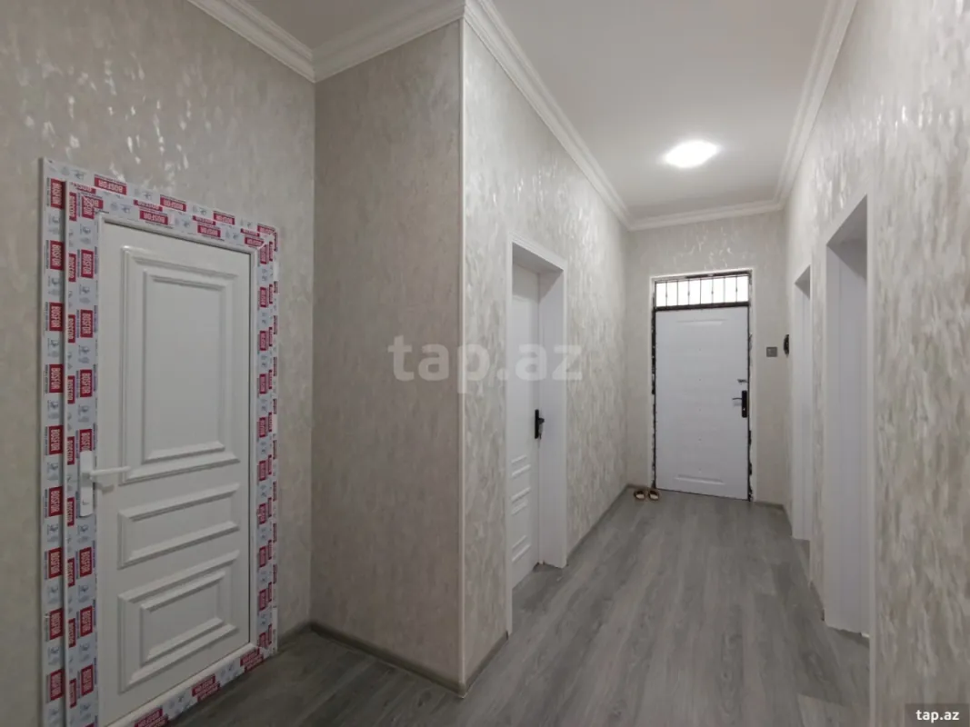 Satılır 4 otaqlı həyət evi