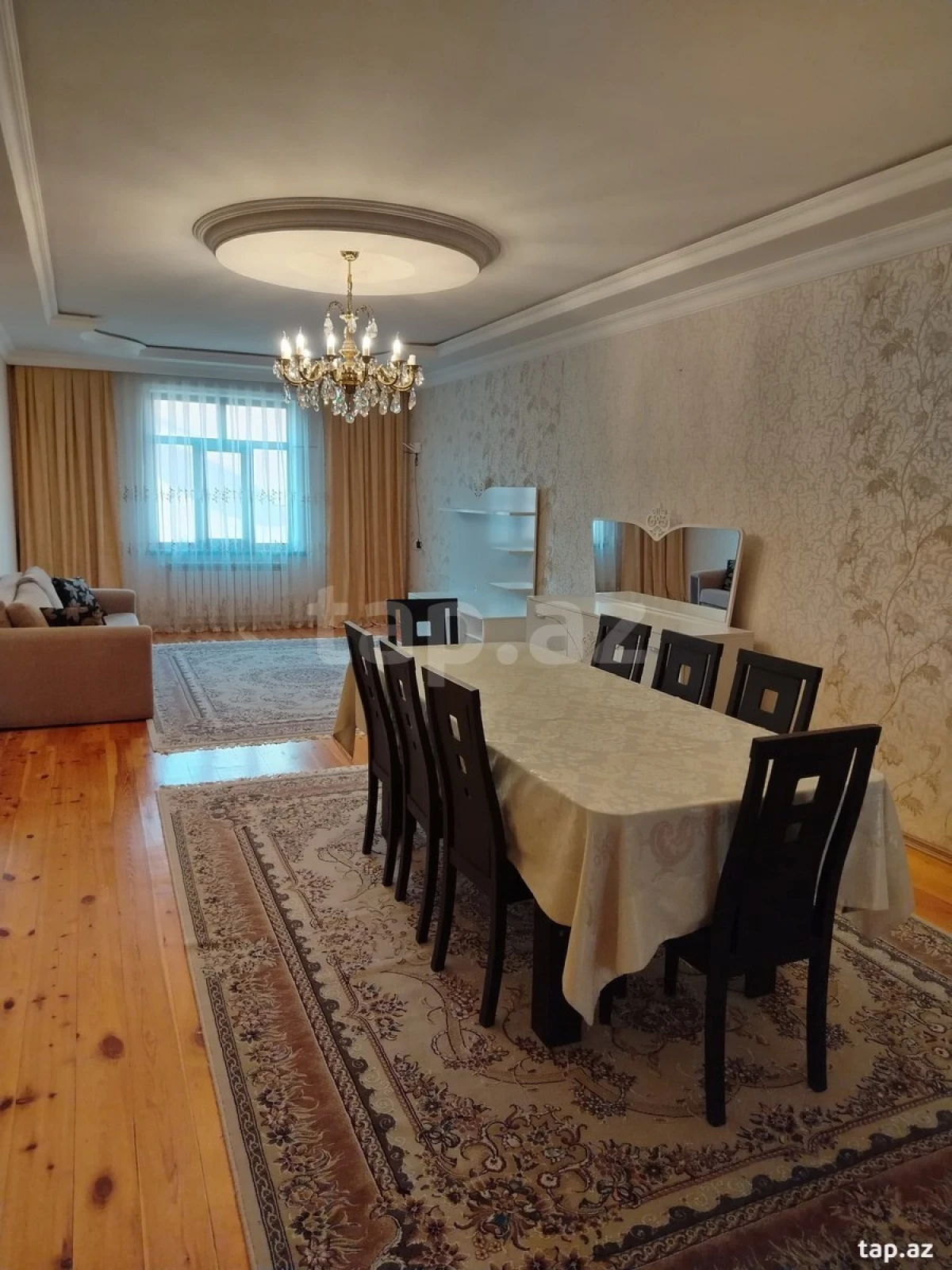 Satılır 5 otaqlı həyət evi