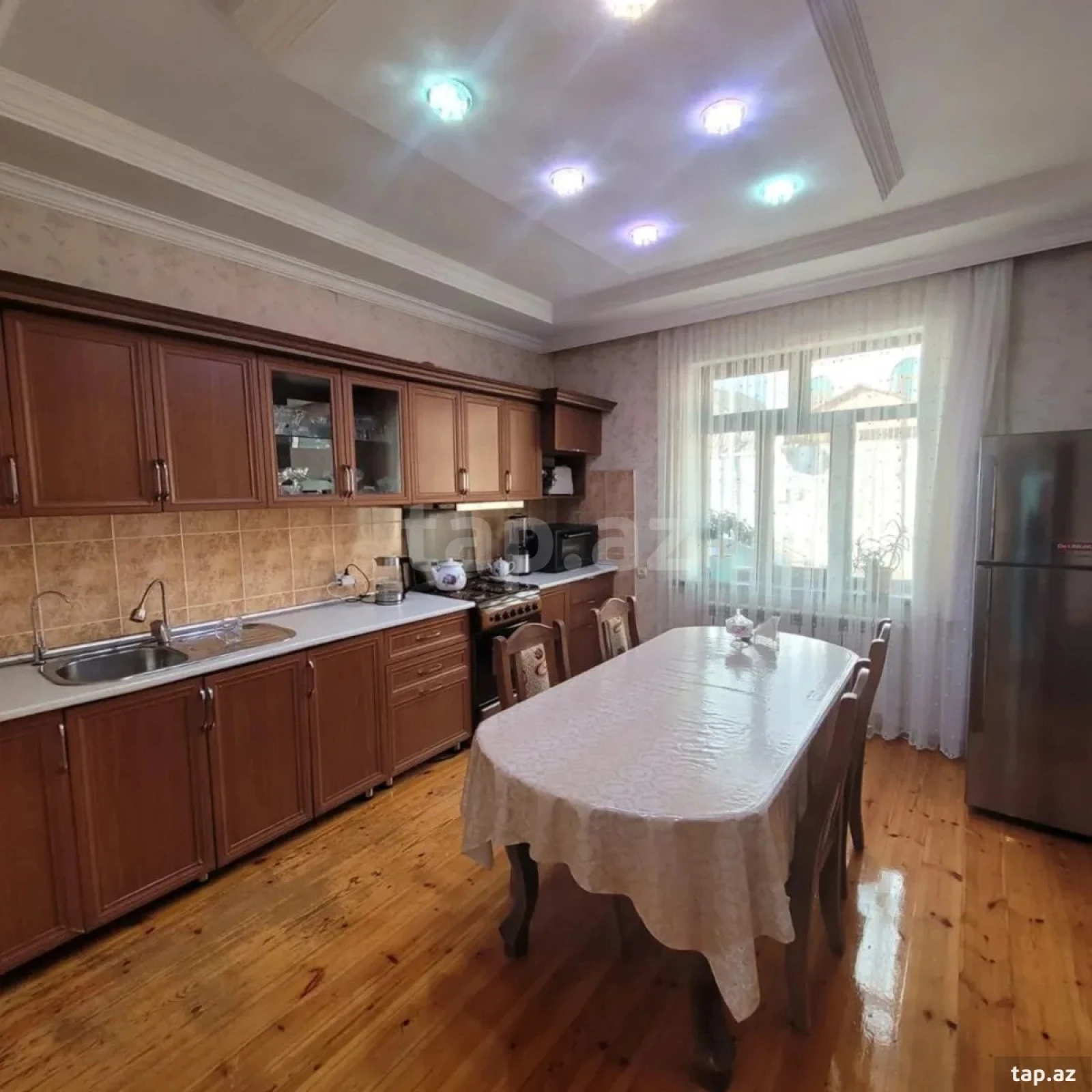 Satılır 5 otaqlı həyət evi