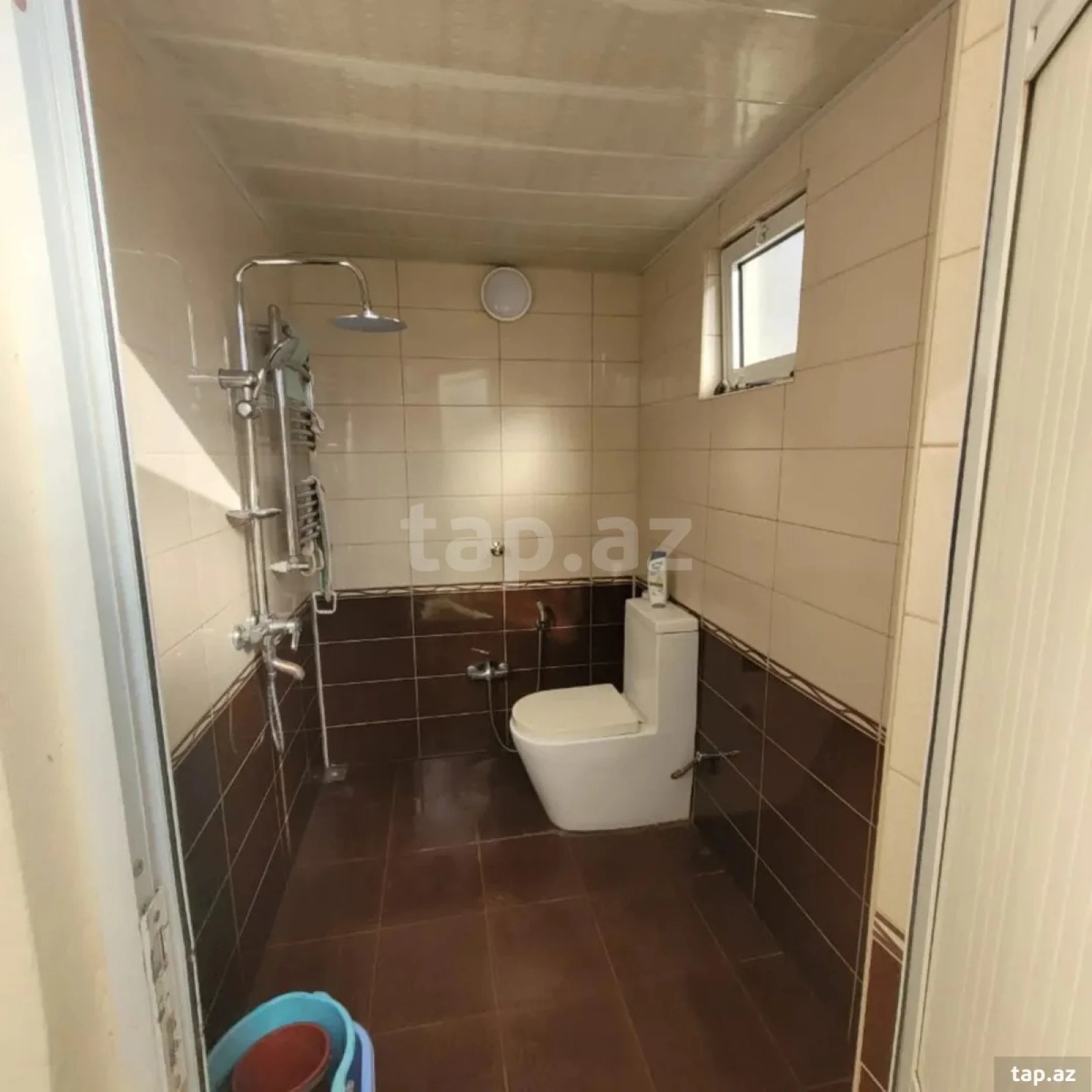 Satılır 5 otaqlı həyət evi