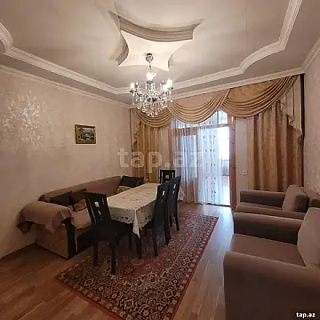 Satılır 5 otaqlı həyət evi