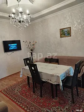 Satılır 5 otaqlı həyət evi