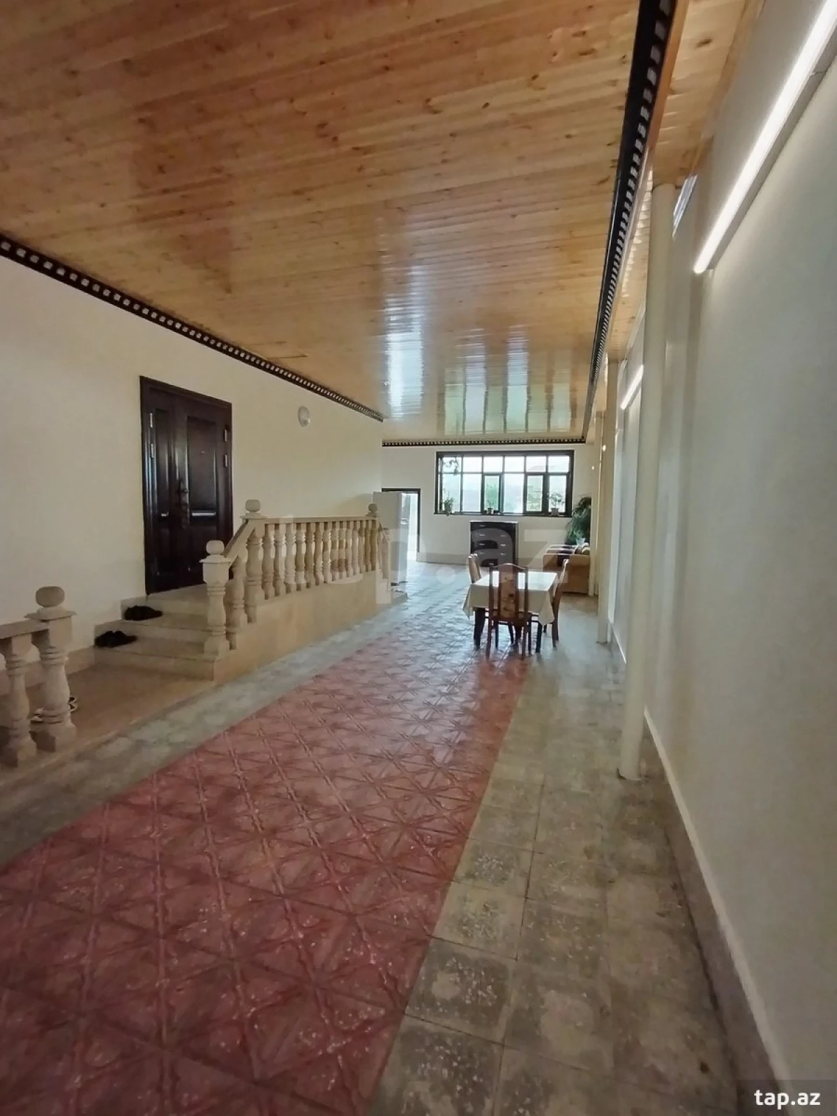 Satılır 5 otaqlı həyət evi