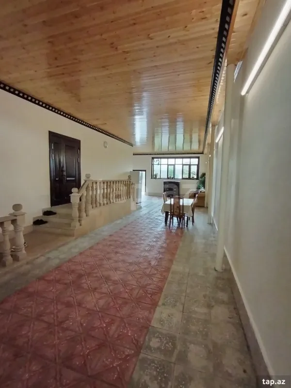 Satılır 5 otaqlı həyət evi