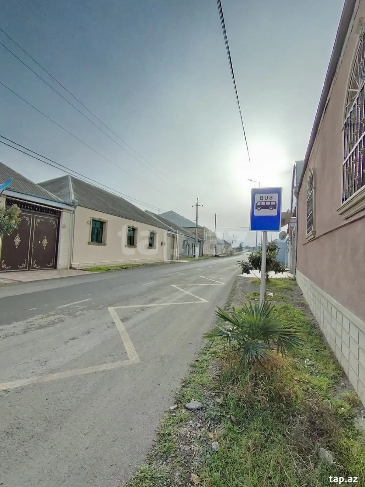 Satılır 5 otaqlı həyət evi