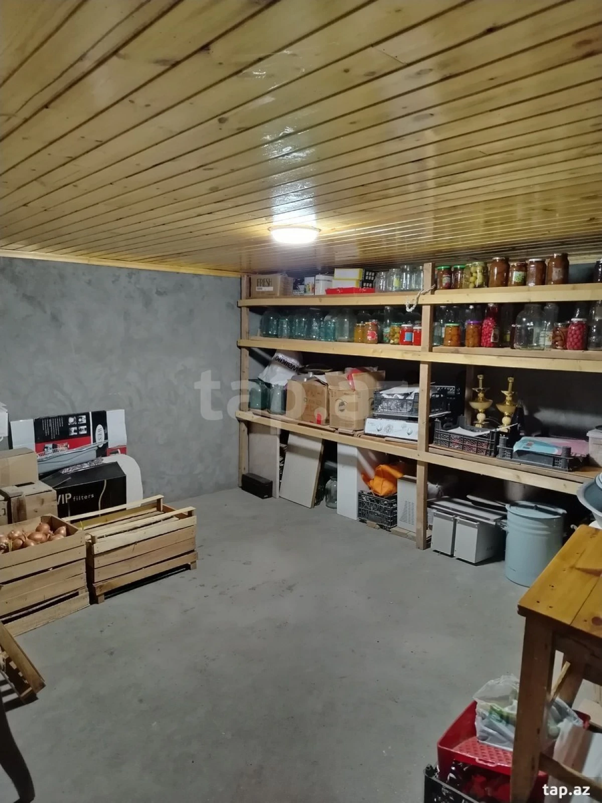 Satılır 5 otaqlı həyət evi