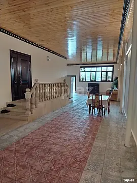 Satılır 5 otaqlı həyət evi