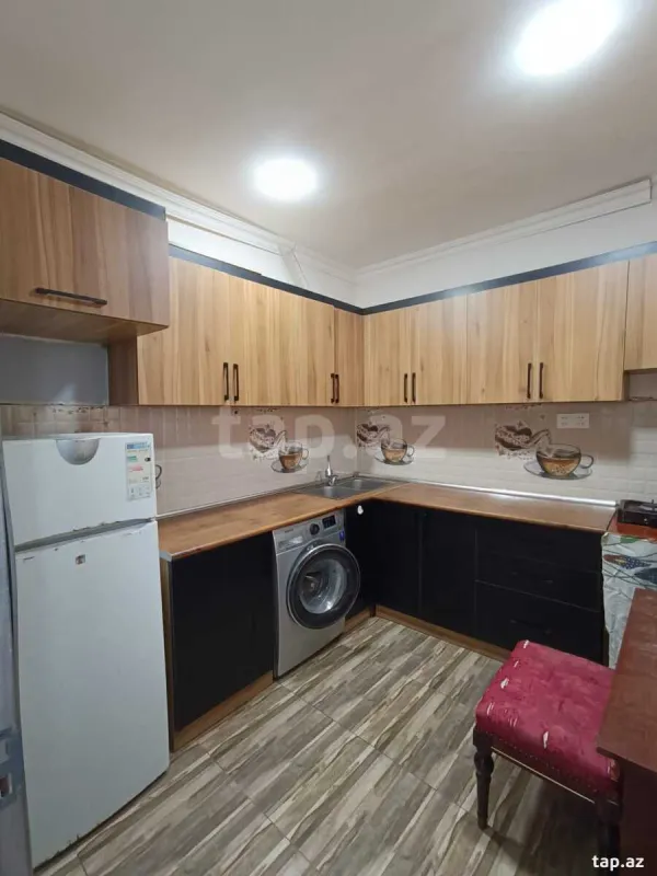 Kirayə verilir 1 otaqlı həyət evi