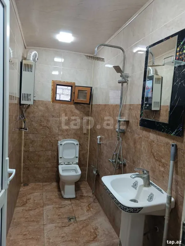 Kirayə verilir 1 otaqlı həyət evi