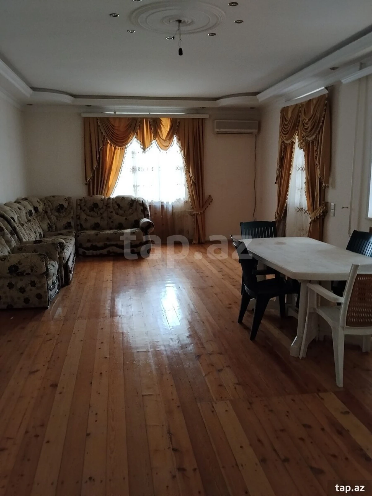 Kirayə verilir 5 otaqlı həyət evi