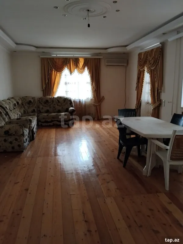 Kirayə verilir 5 otaqlı həyət evi