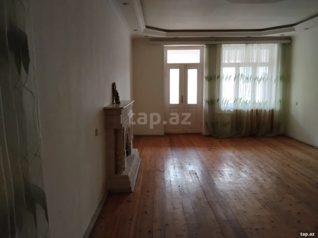 Kirayə verilir 5 otaqlı həyət evi