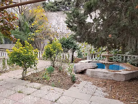 Kirayə verilir 5 otaqlı həyət evi